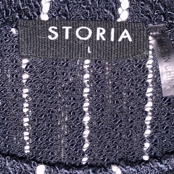 Long Sleeved Striped Top - Picture 3 of 3